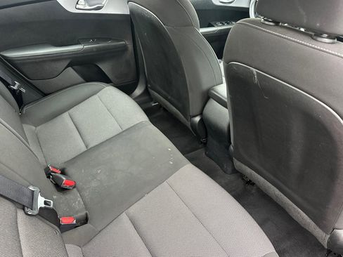 Used 2023 Kia Forte LXS w/ LXS Technology Package image 17