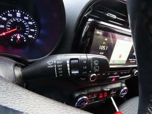 Used 2021 Kia Soul EX image 37