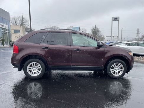 Used 2011 Ford Edge SE w/ 101A Rapid Spec Order Code image 4