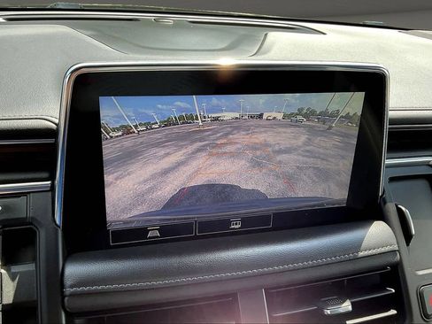 Used 2021 Chevrolet Tahoe LT AWD/4WD image 18