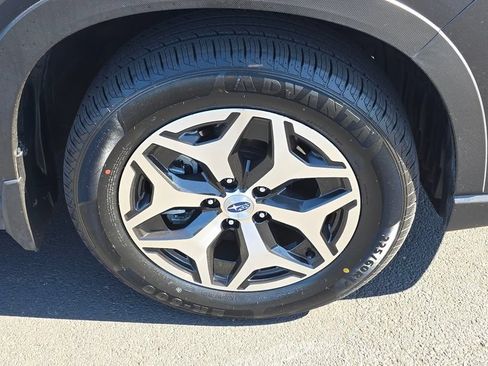 Used 2019 Subaru Forester Premium AWD/4WD image 47