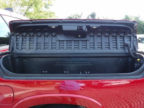 Used 2026 RAM 1500 Laramie w/ Laramie Preferred Package AWD/4WD image 28