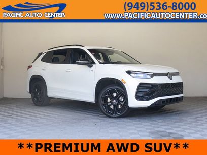 Used 2025 Volkswagen Tiguan SE R-Line