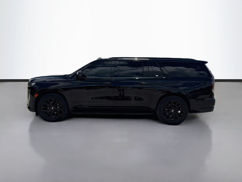 Used 2021 Cadillac Escalade ESV Sport w/ Driver Assist Tech Package AWD/4WD image 2