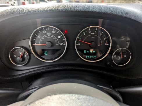 Used 2017 Jeep Wrangler Unlimited Sport w/ Quick Order Package 24S image 16