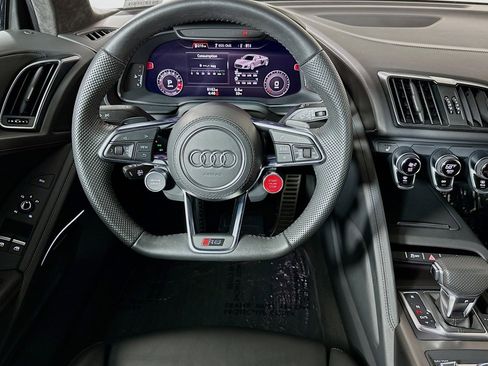 Used 2020 Audi R8 V10 image 5