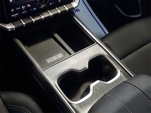 Used 2024 GMC Acadia Elevation w/ LPO, Floor Liner Package image 26