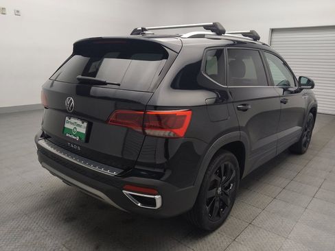 Used 2022 Volkswagen Taos SE AWD/4WD image 9