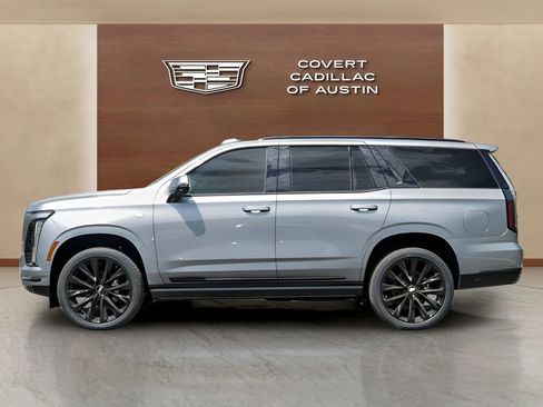 New 2026 Cadillac Escalade Platinum Sport w/ LPO, ONYX Package AWD/4WD image 4
