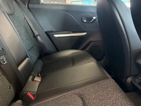 Used 2025 Kia K4 GT-Line w/ GT-Line Sunroof Package FWD image 9