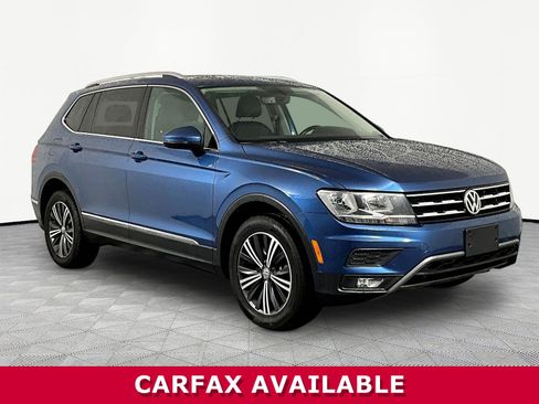 Used 2018 Volkswagen Tiguan SEL AWD/4WD image 3