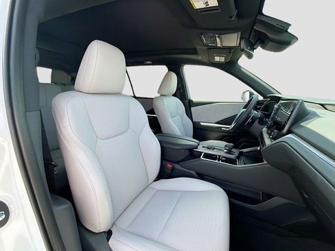 New 2026 Lexus TX 350 AWD image 16