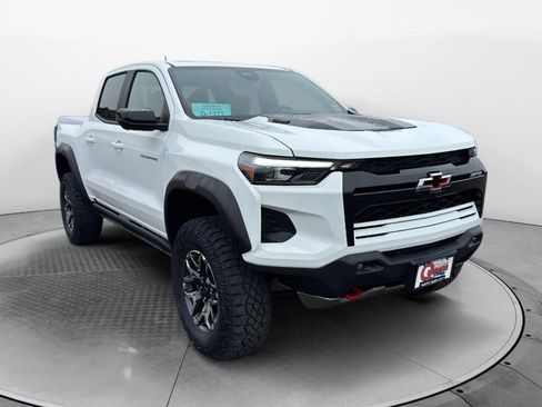 New 2026 Chevrolet Colorado ZR2 w/ Technology Package image 7