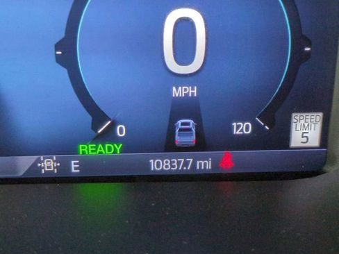 Certified 2025 Ford F150 Lariat w/ Equipment Group 501A Mid image 31