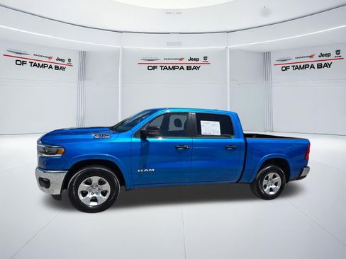 Used 2025 RAM 1500 Big Horn AWD/4WD image 3