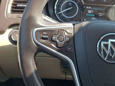 Used 2015 Buick Regal FWD image 22