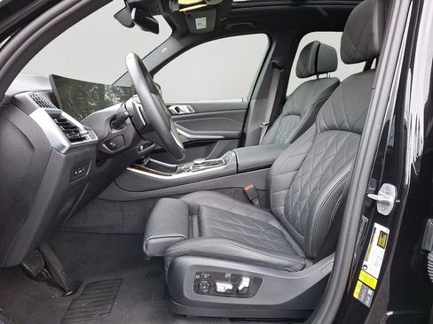 Used 2024 BMW X5 xDrive50e image 14