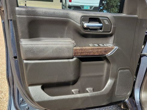 Used 2021 GMC Sierra 1500 Elevation RWD image 13