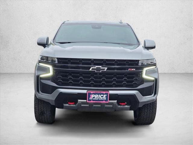 Used 2023 Chevrolet Suburban Z71 w/ Luxury Package AWD/4WD image 8