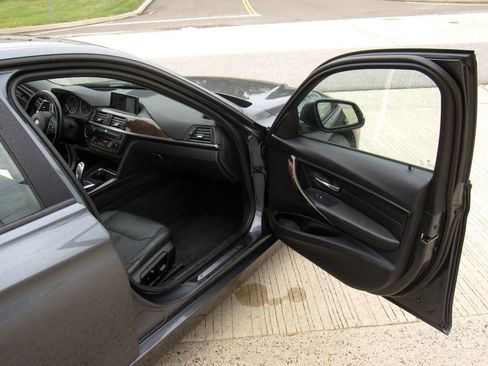 Used 2015 BMW 328i xDrive Sedan image 24