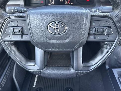 Certified 2025 Toyota Tacoma SR5 image 23