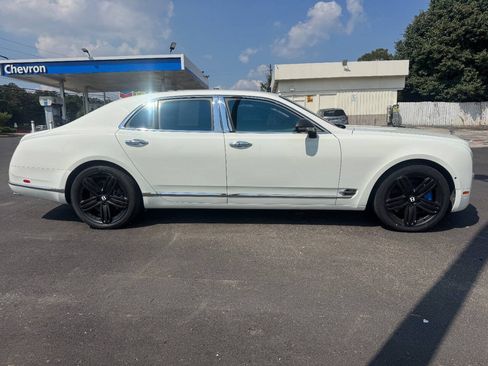 Used 2012 Bentley Mulsanne RWD image 6