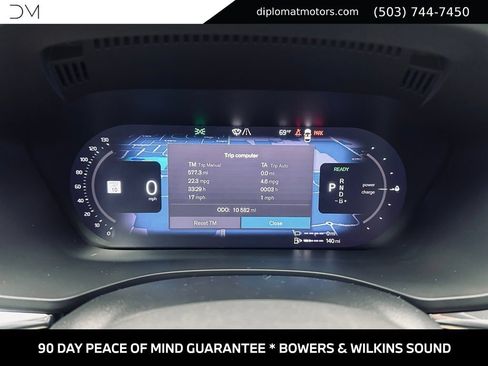 Used 2024 Volvo XC60 T8 Ultimate AWD/4WD image 32