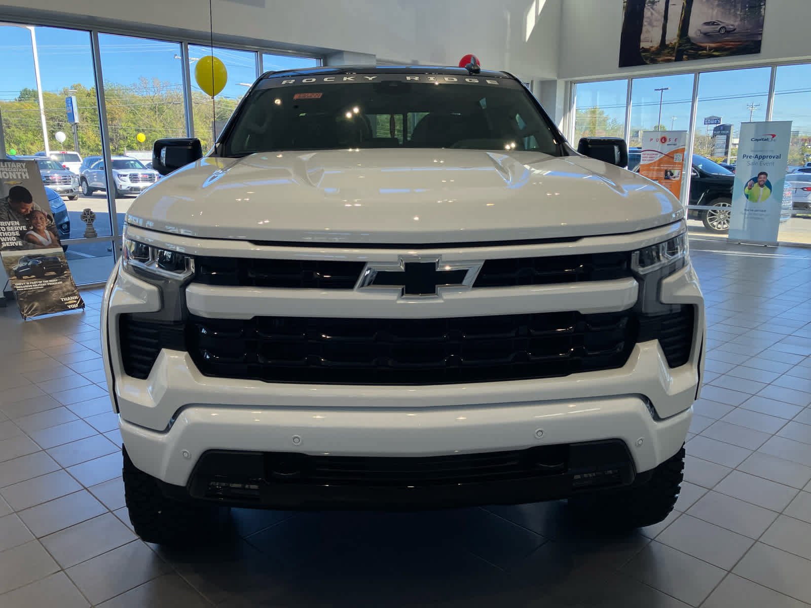 New 2026 Chevrolet Silverado 1500 RST AWD/4WD image 2