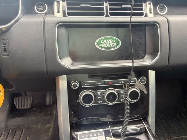 Used 2017 Land Rover Range Rover HSE AWD/4WD image 12