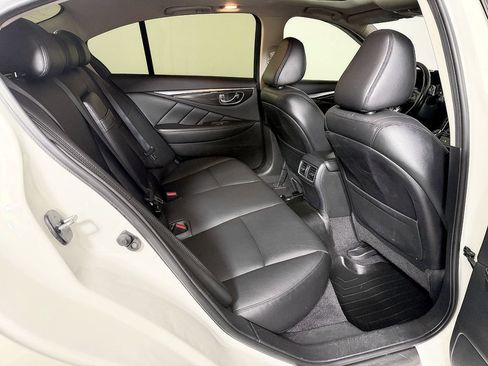 Used 2019 INFINITI Q50 Luxe w/ Essential Package (3.0T Luxe) AWD/4WD image 45