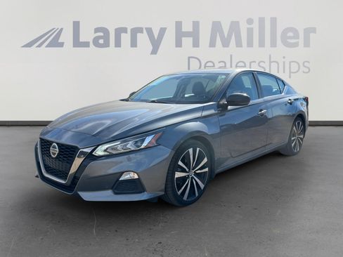 Used 2021 Nissan Altima 2.0 SR image 1
