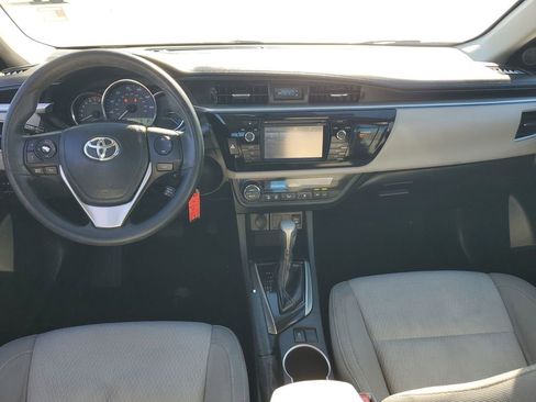 Used 2016 Toyota Corolla LE image 10
