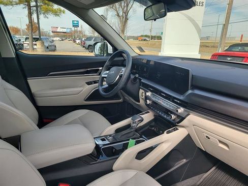 Used 2025 Kia Telluride S image 60