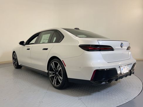 New 2026 BMW 740i w/ Premium Package image 3