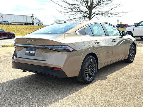 New 2026 Nissan Sentra SV w/ SV Convenience Package image 8