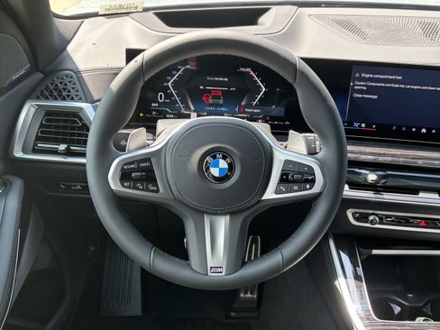 New 2026 BMW X5 xDrive40i w/ M Sport Package AWD/4WD image 18