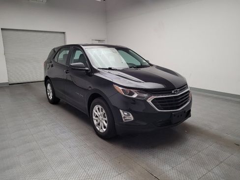 Used 2020 Chevrolet Equinox LS FWD image 13