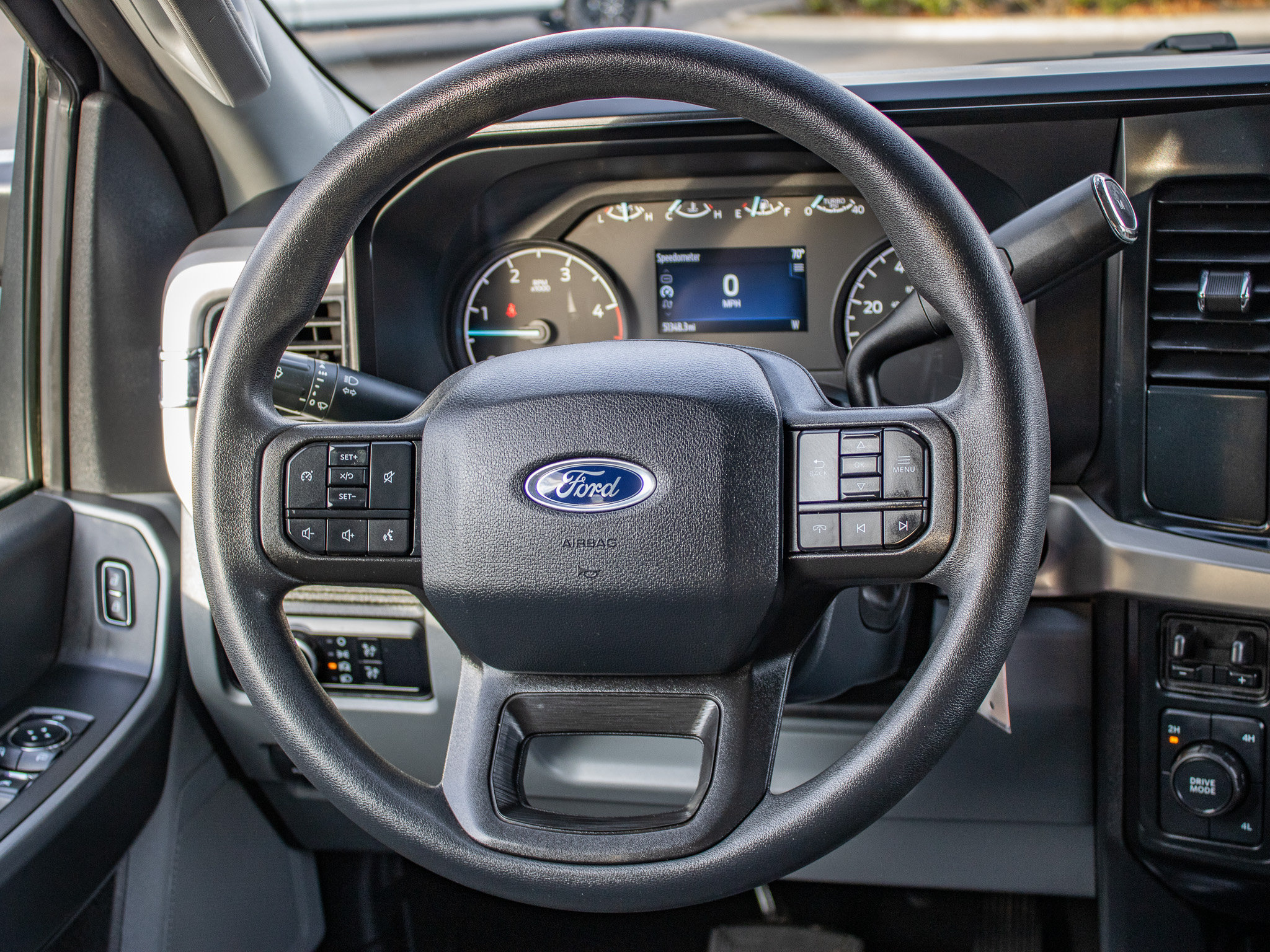 Used 2025 Ford F250 XLT AWD/4WD image 32