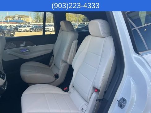 Used 2025 Mercedes-Benz GLS 450 4MATIC image 21