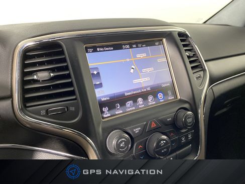 Used 2015 Jeep Grand Cherokee Limited AWD/4WD image 2