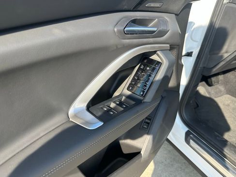 New 2025 Audi Q5 Premium Plus image 8