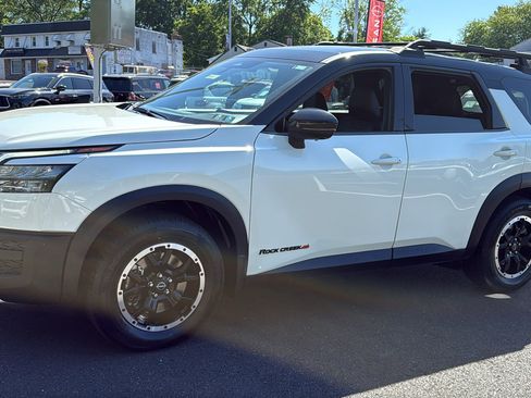 Certified 2023 Nissan Pathfinder Rock Creek AWD/4WD image 3
