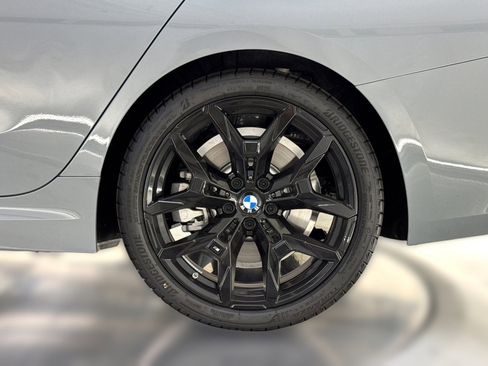 New 2026 BMW 330i Sedan w/ M Sport Package image 11