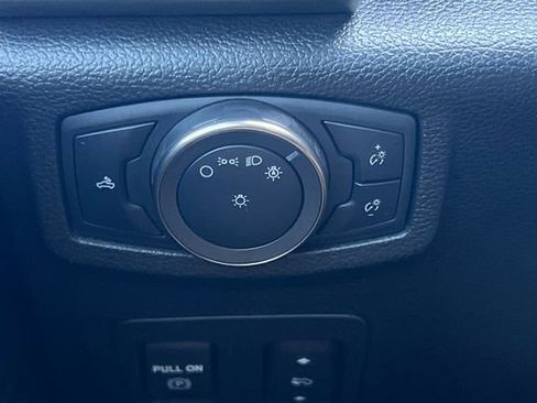 Used 2019 Ford F150 Raptor w/ Equipment Group 802A Luxury image 31