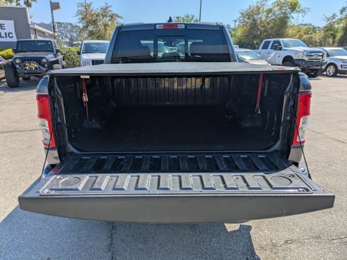 Used 2020 RAM 1500 Big Horn AWD/4WD image 13