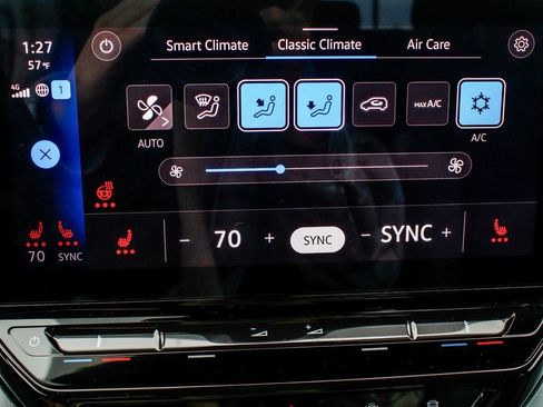 Used 2022 Volkswagen ID.4 Pro image 24