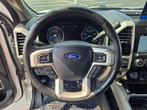 Certified 2019 Ford F250 Lariat w/ Lariat Ultimate Package AWD/4WD image 38