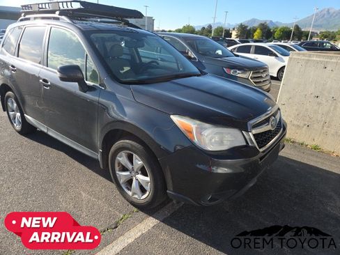 Used 2014 Subaru Forester 2.5i Touring AWD/4WD image 6