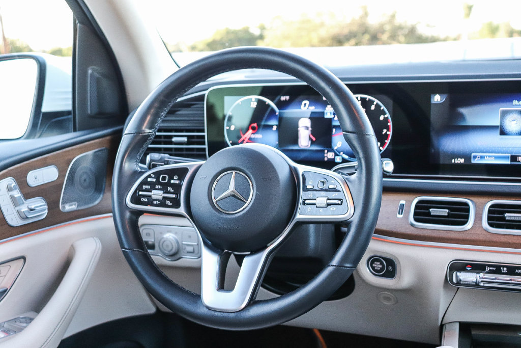 Used 2023 Mercedes-Benz GLE 350 4MATIC image 17
