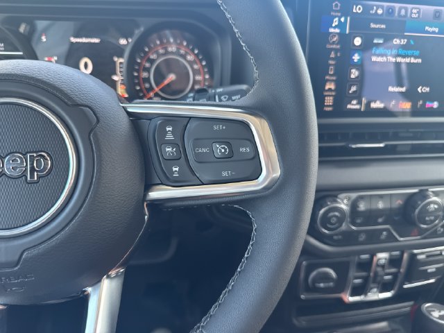 New 2027 Jeep Wrangler Unlimited Sahara AWD/4WD image 17